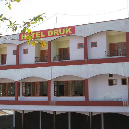 Hotel Druk Bhalukpung Buitenkant foto