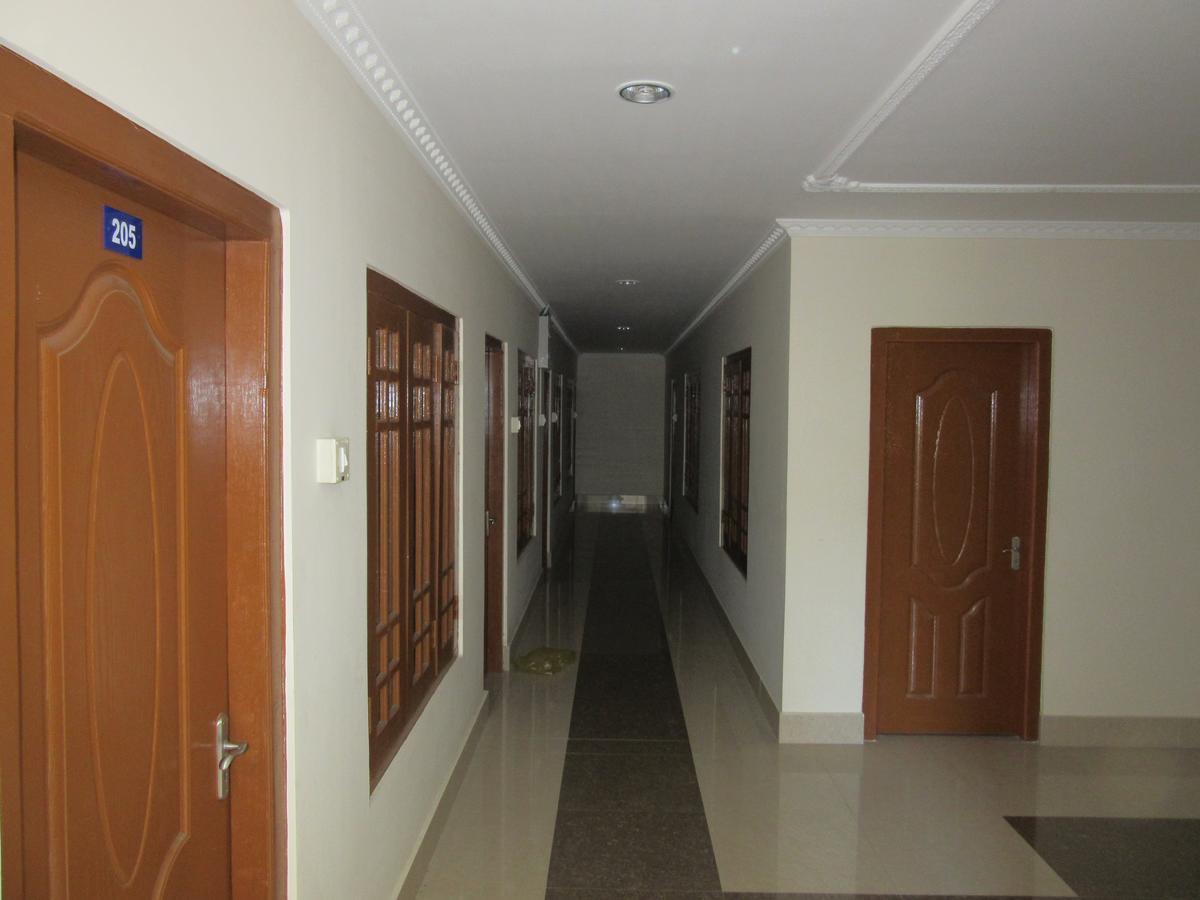 Hotel Druk Bhalukpung Buitenkant foto
